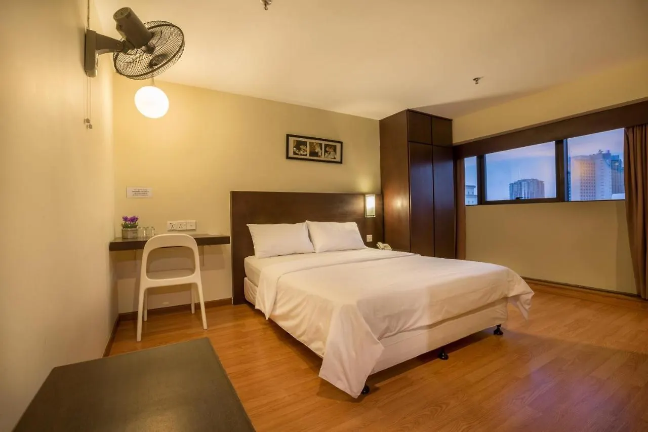 Pp Island Hotel
